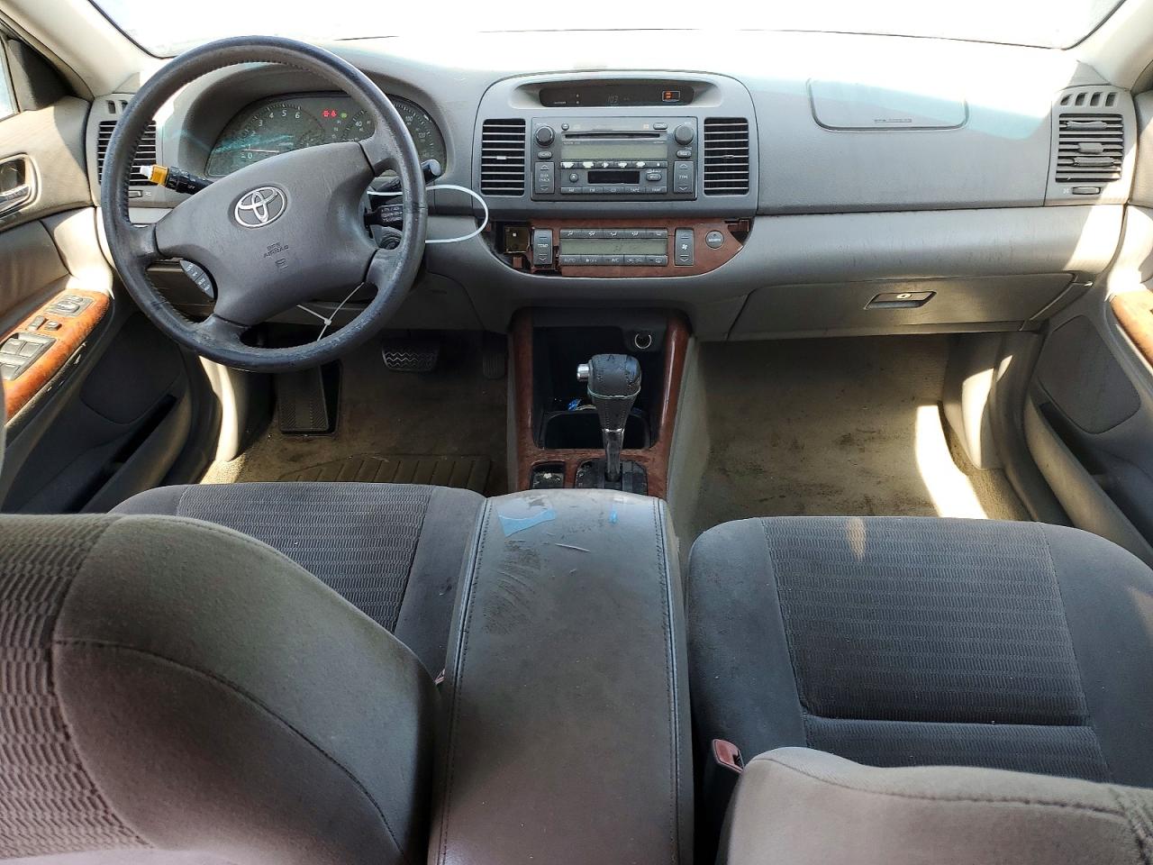 2004 TOYOTA CAMRY