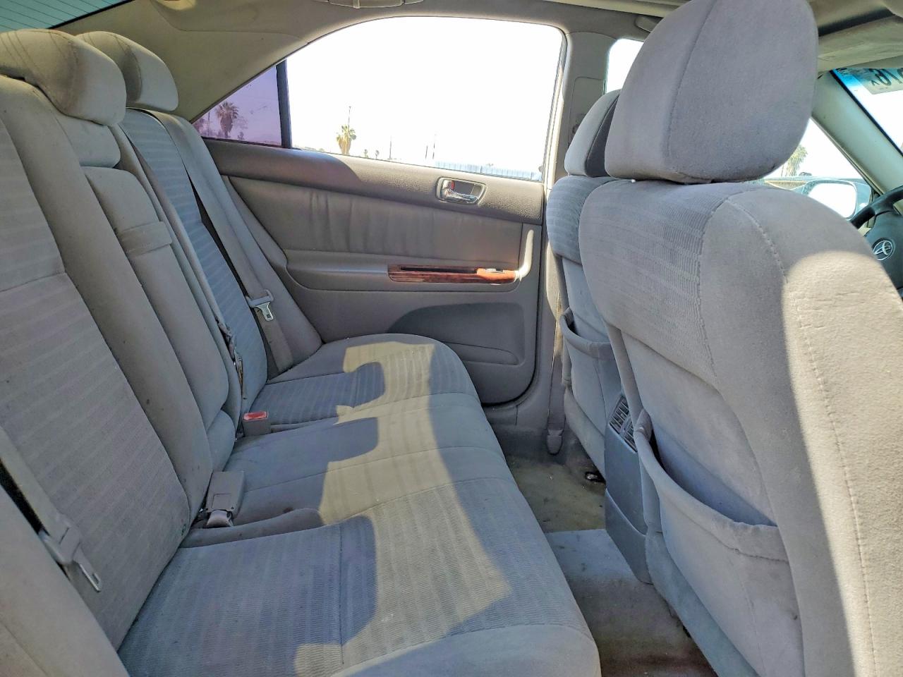 2004 TOYOTA CAMRY