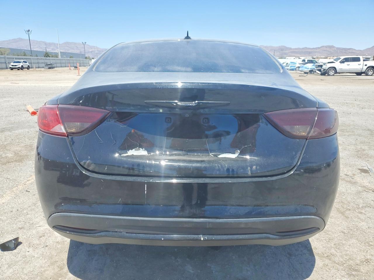 2016 CHRYSLER 200