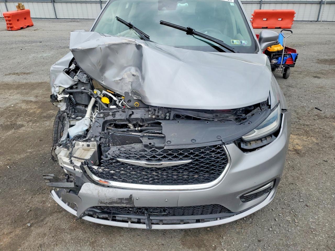 2021 CHRYSLER PACIFICA