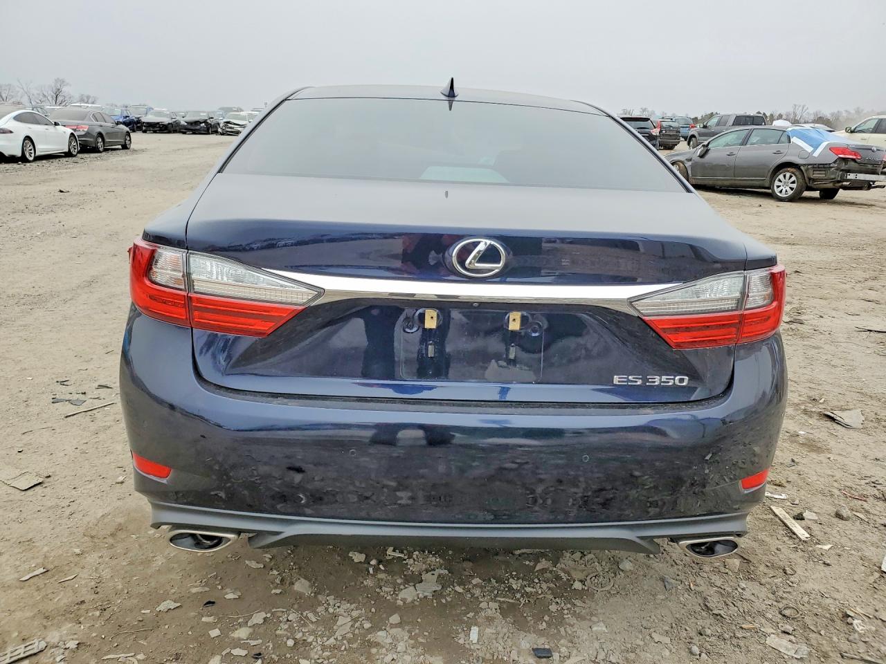2017 LEXUS ES350