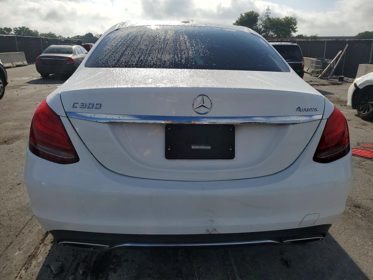 2015 MERCEDES-BENZ C-CLASS