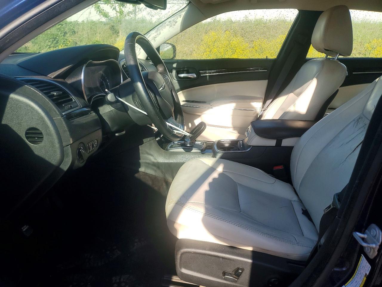 2017 CHRYSLER 300