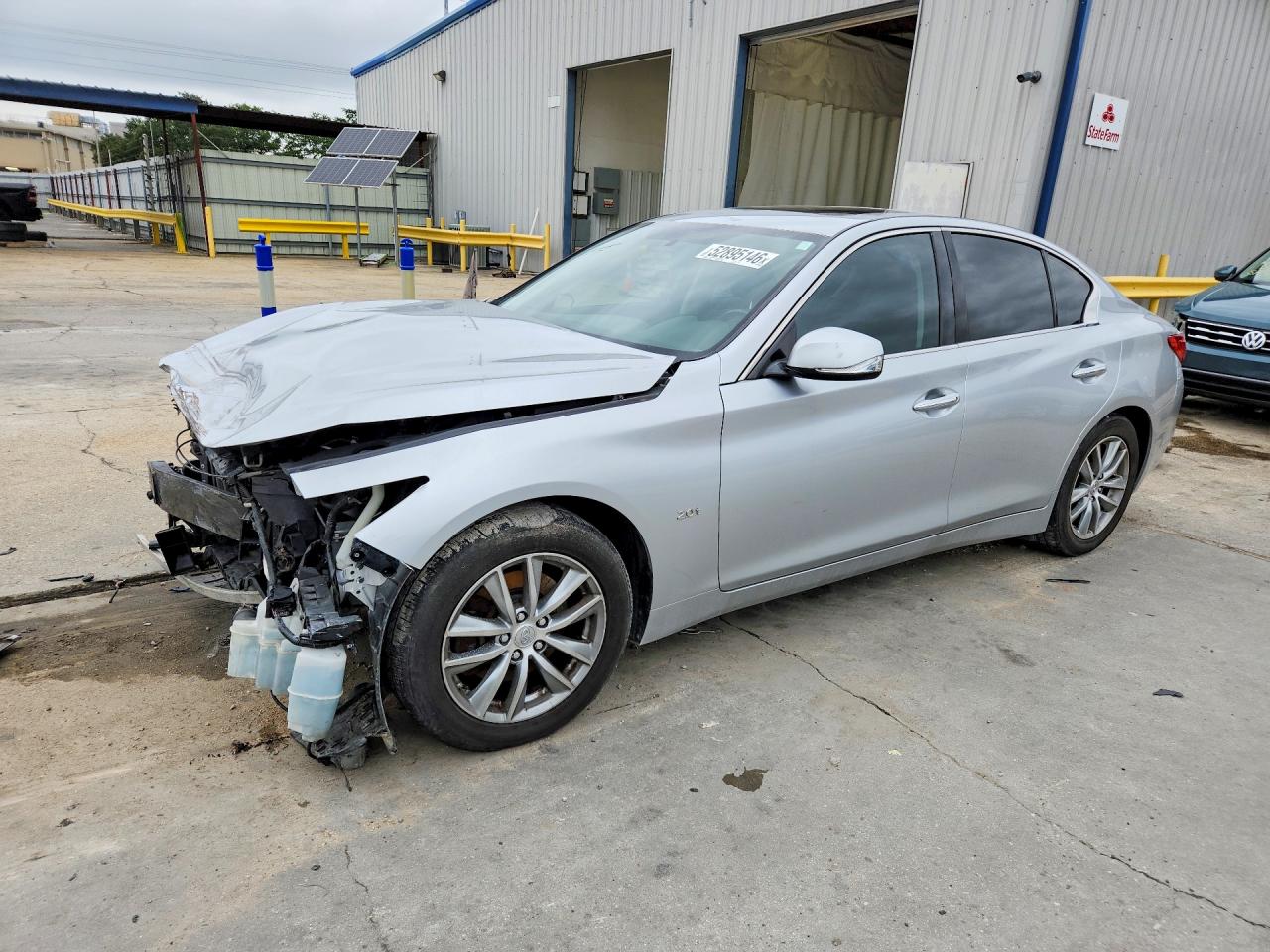 2017 INFINITI Q50