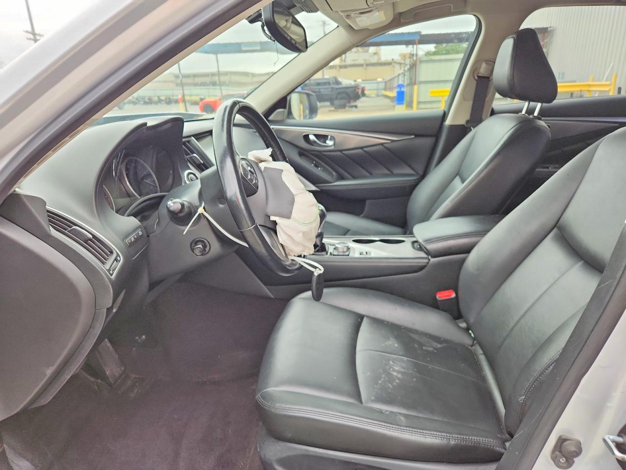 2017 INFINITI Q50