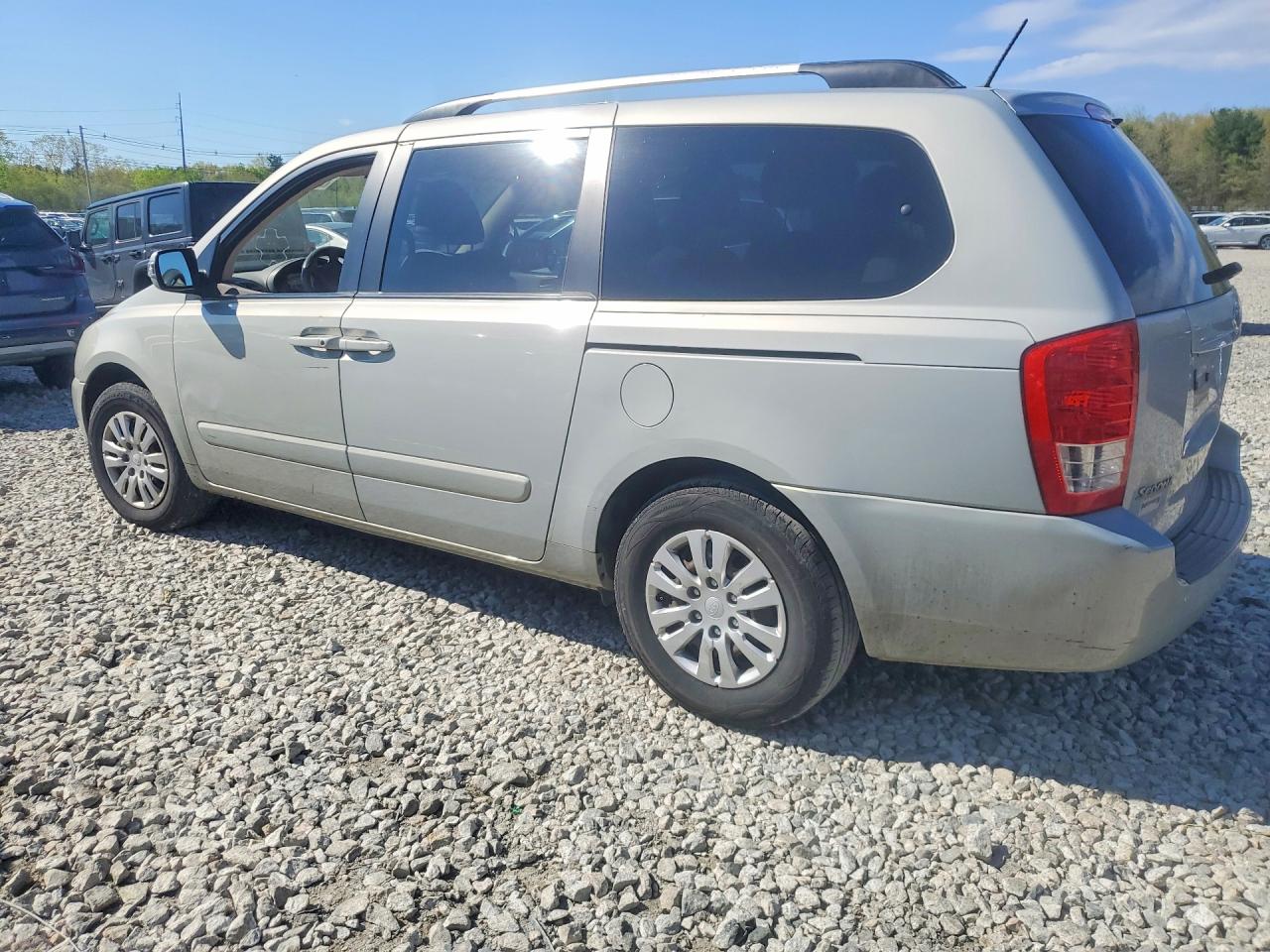 2012 KIA SEDONA