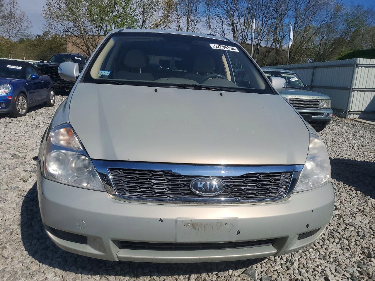 2012 KIA SEDONA