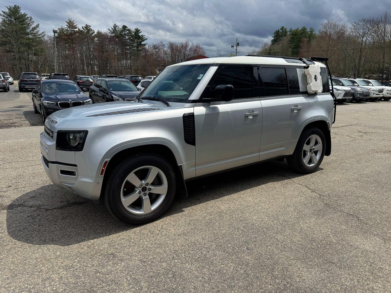 2022 LAND ROVER DEFENDER