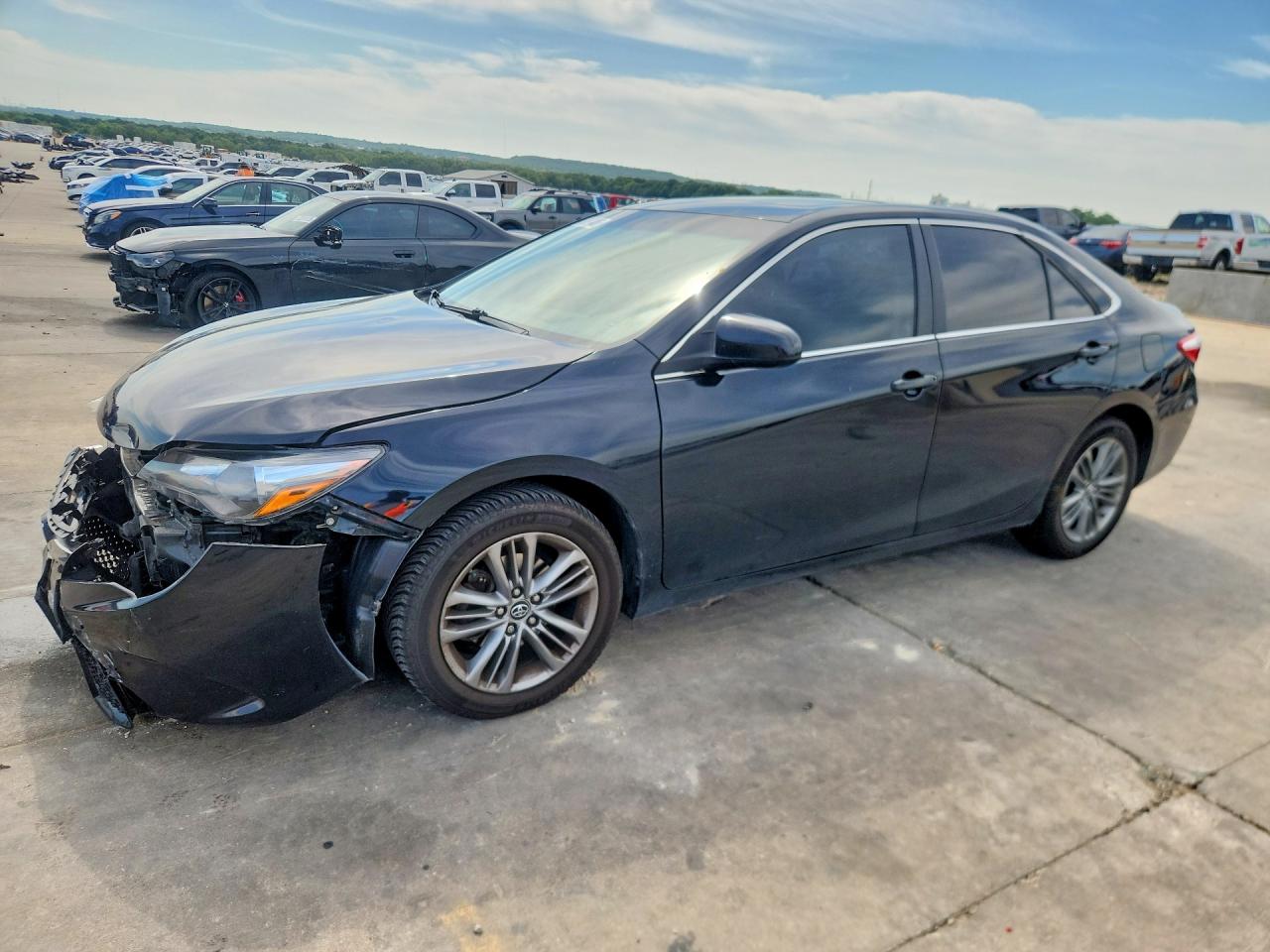 2017 TOYOTA CAMRY