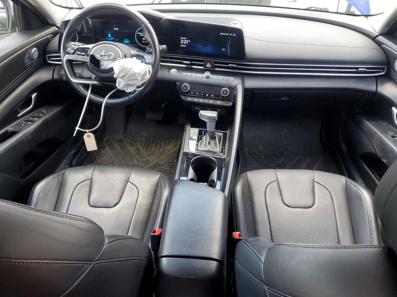 2023 HYUNDAI ELANTRA