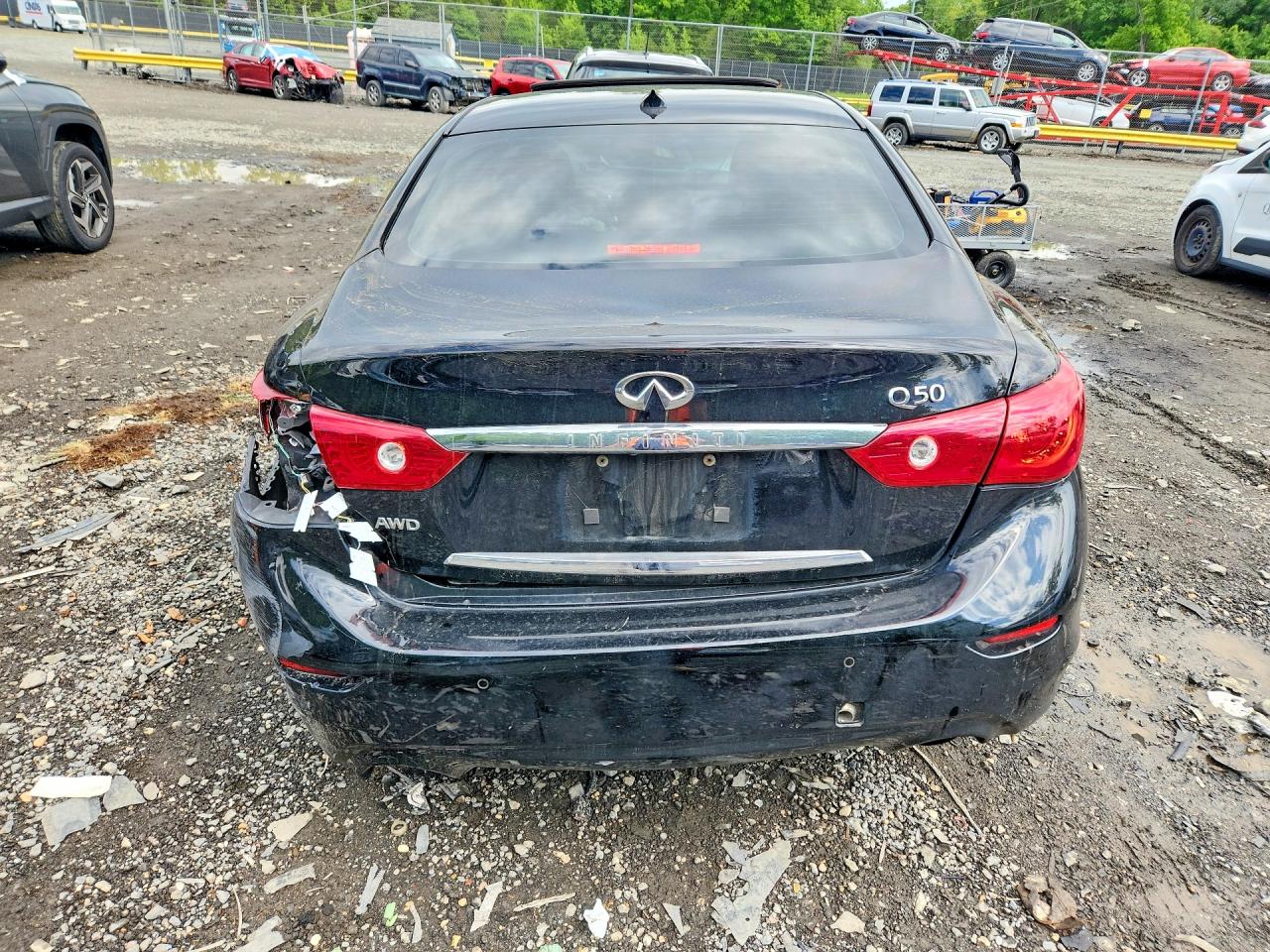 2014 INFINITI Q50