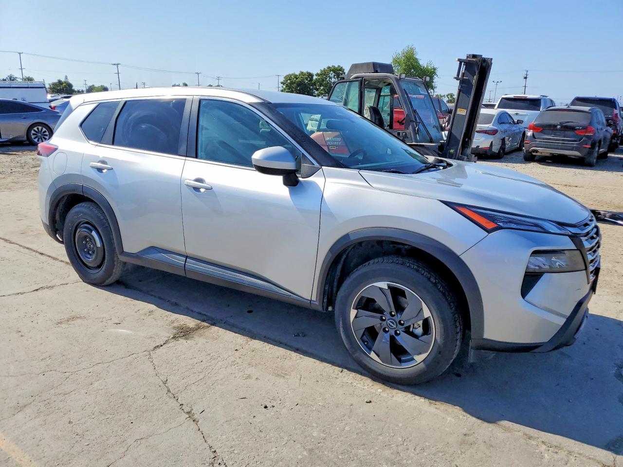 2025 NISSAN ROGUE