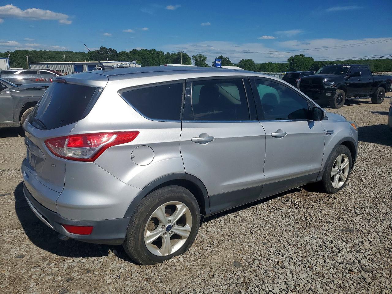 2016 FORD ESCAPE