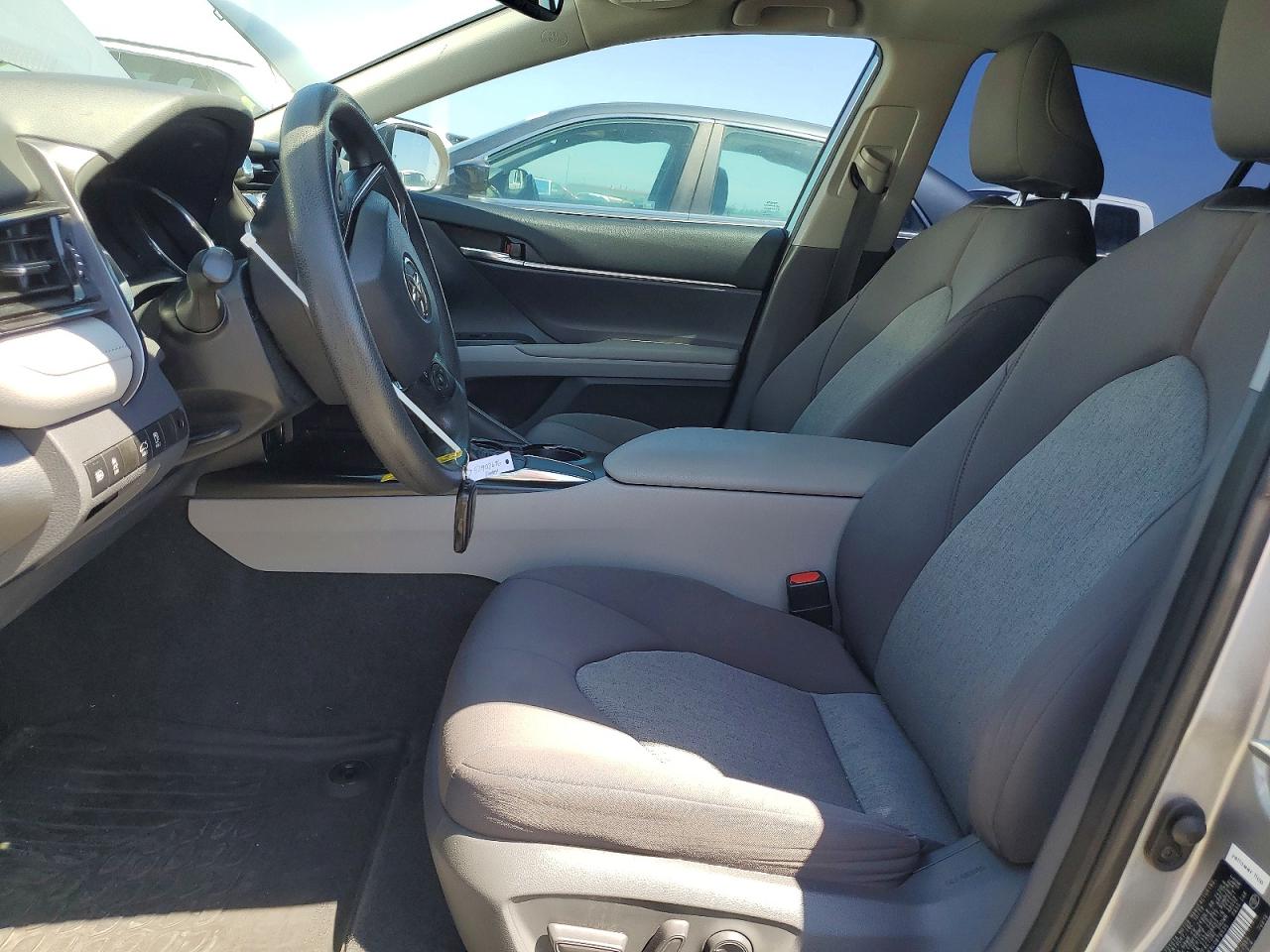 2020 TOYOTA CAMRY