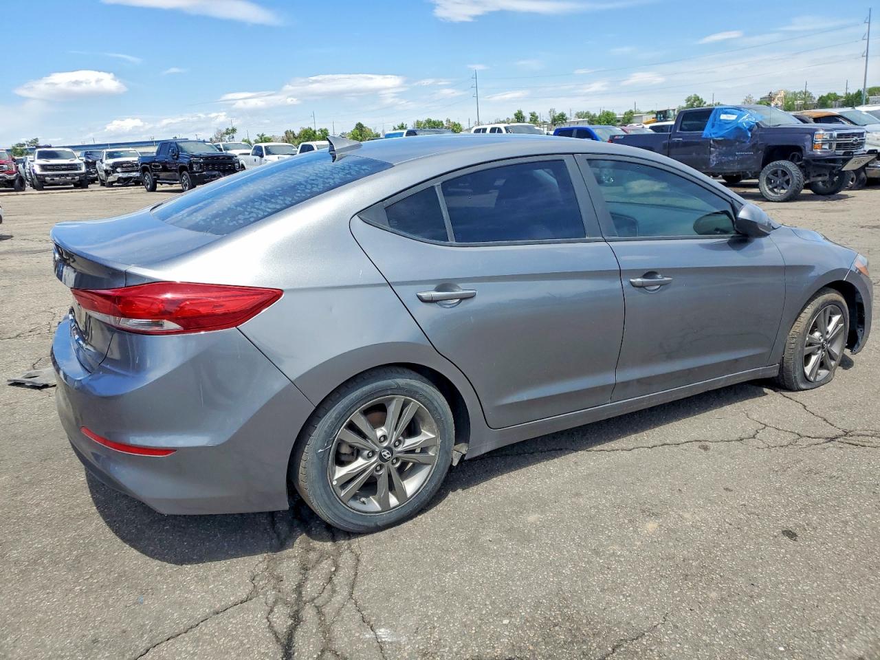 2018 HYUNDAI ELANTRA