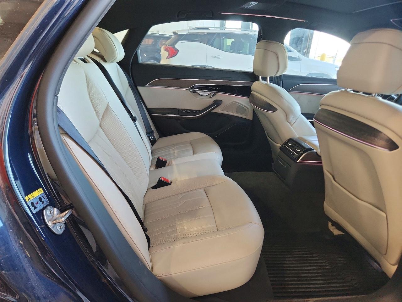 2023 AUDI A8