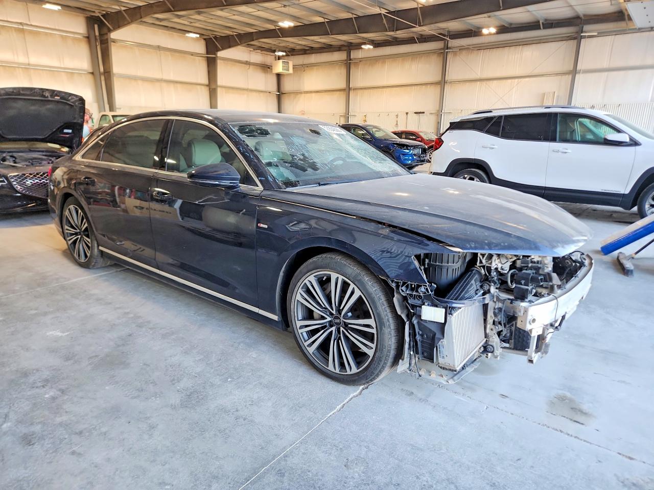 2023 AUDI A8