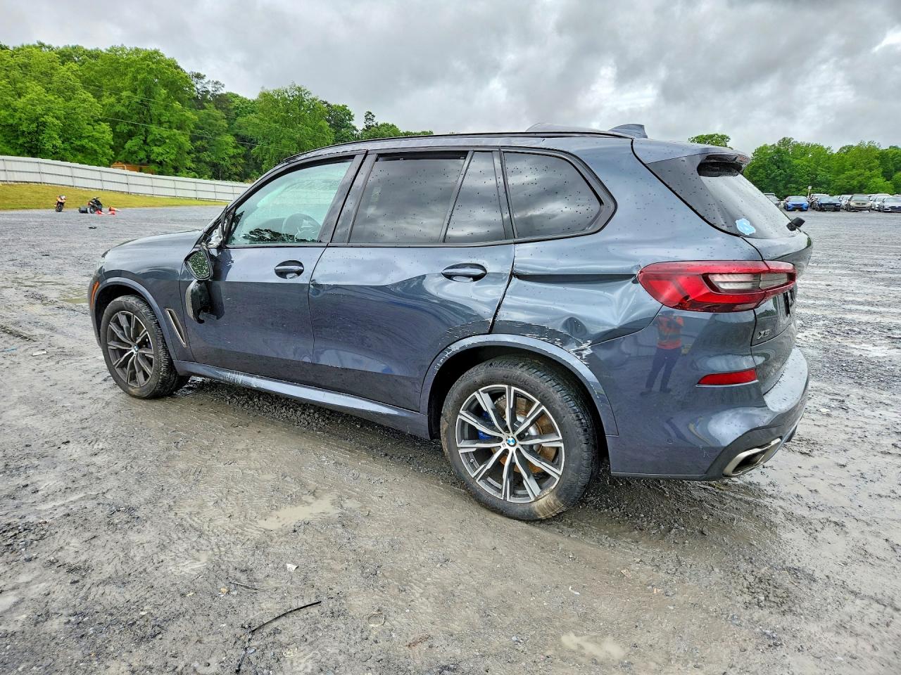 2022 BMW X5 M50I