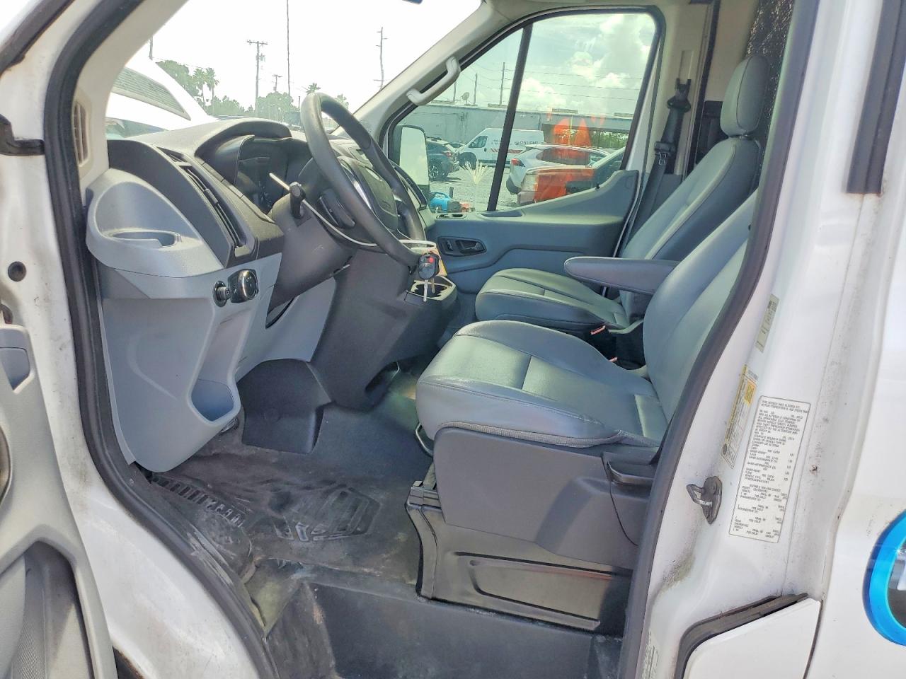 2015 FORD TRANSIT