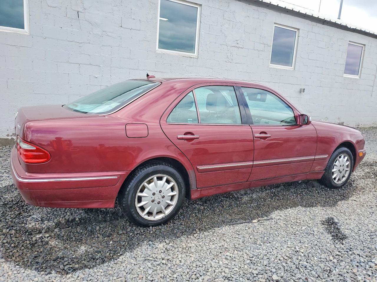 2002 MERCEDES-BENZ E-CLASS