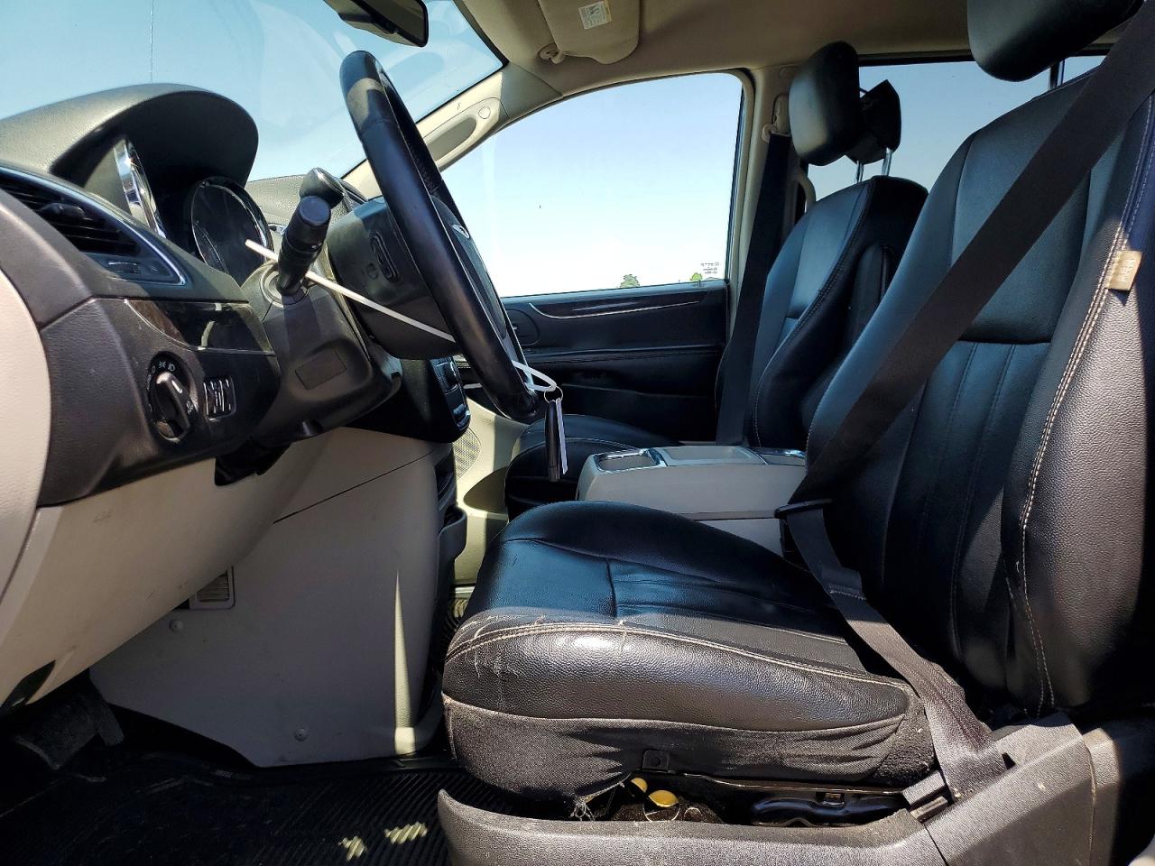2014 CHRYSLER MINIVAN