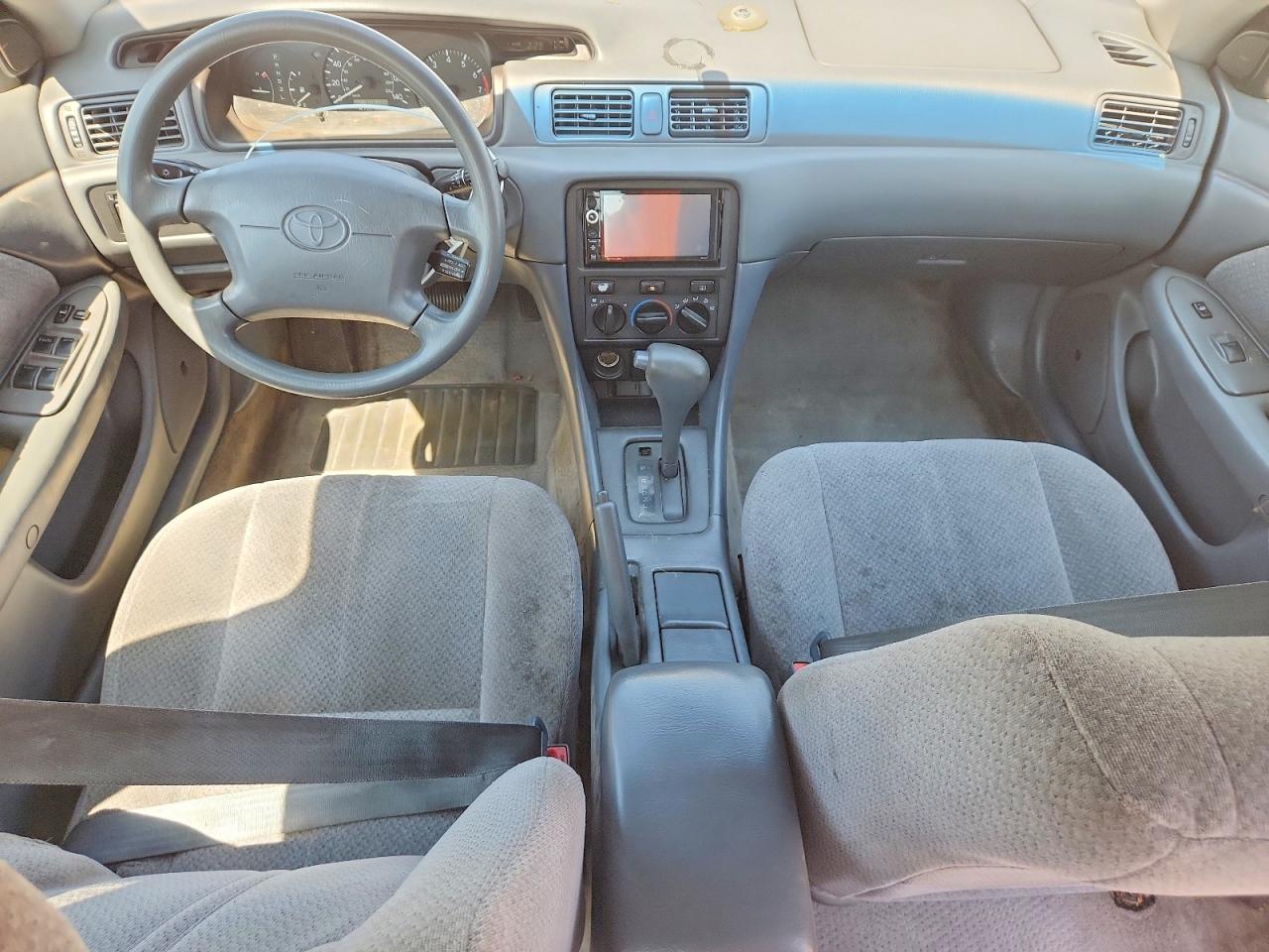 2001 TOYOTA CAMRY
