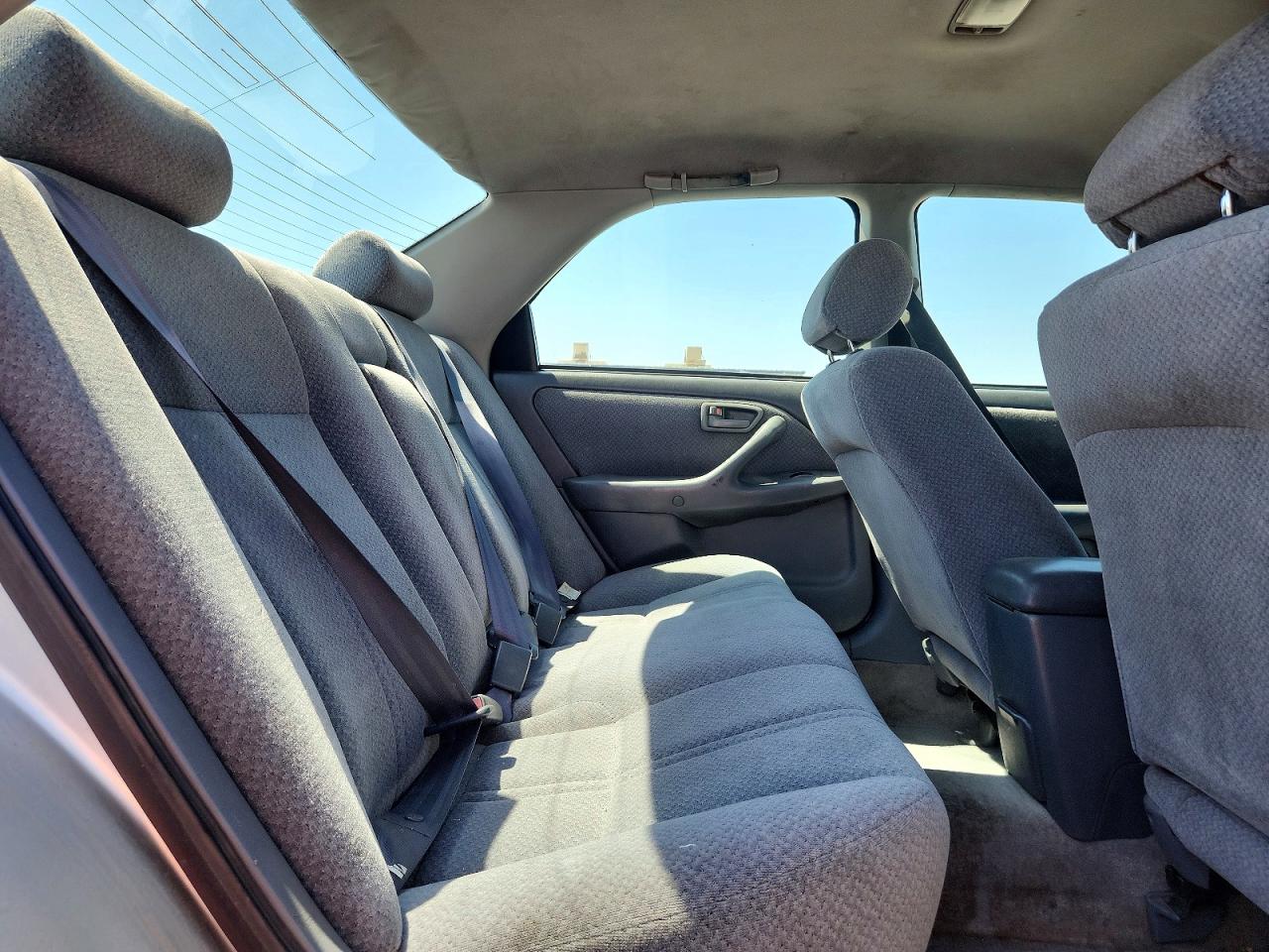 2001 TOYOTA CAMRY