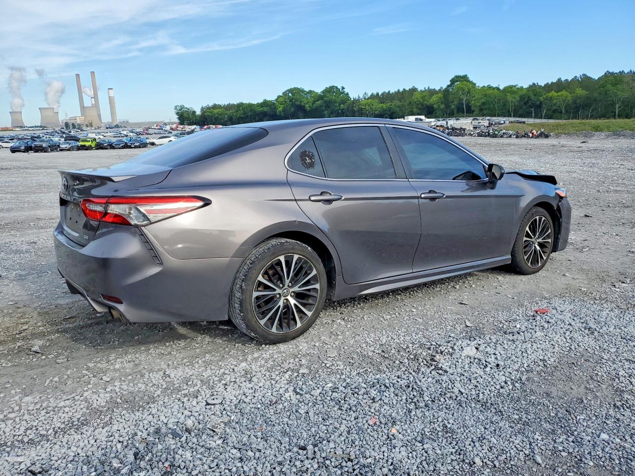 2018 TOYOTA CAMRY