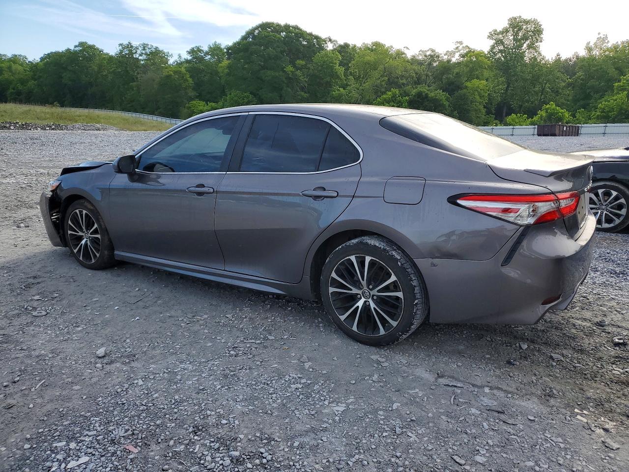 2018 TOYOTA CAMRY