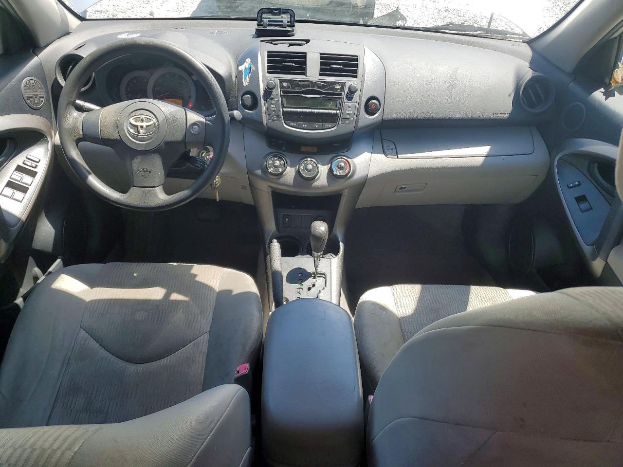 2011 TOYOTA RAV4