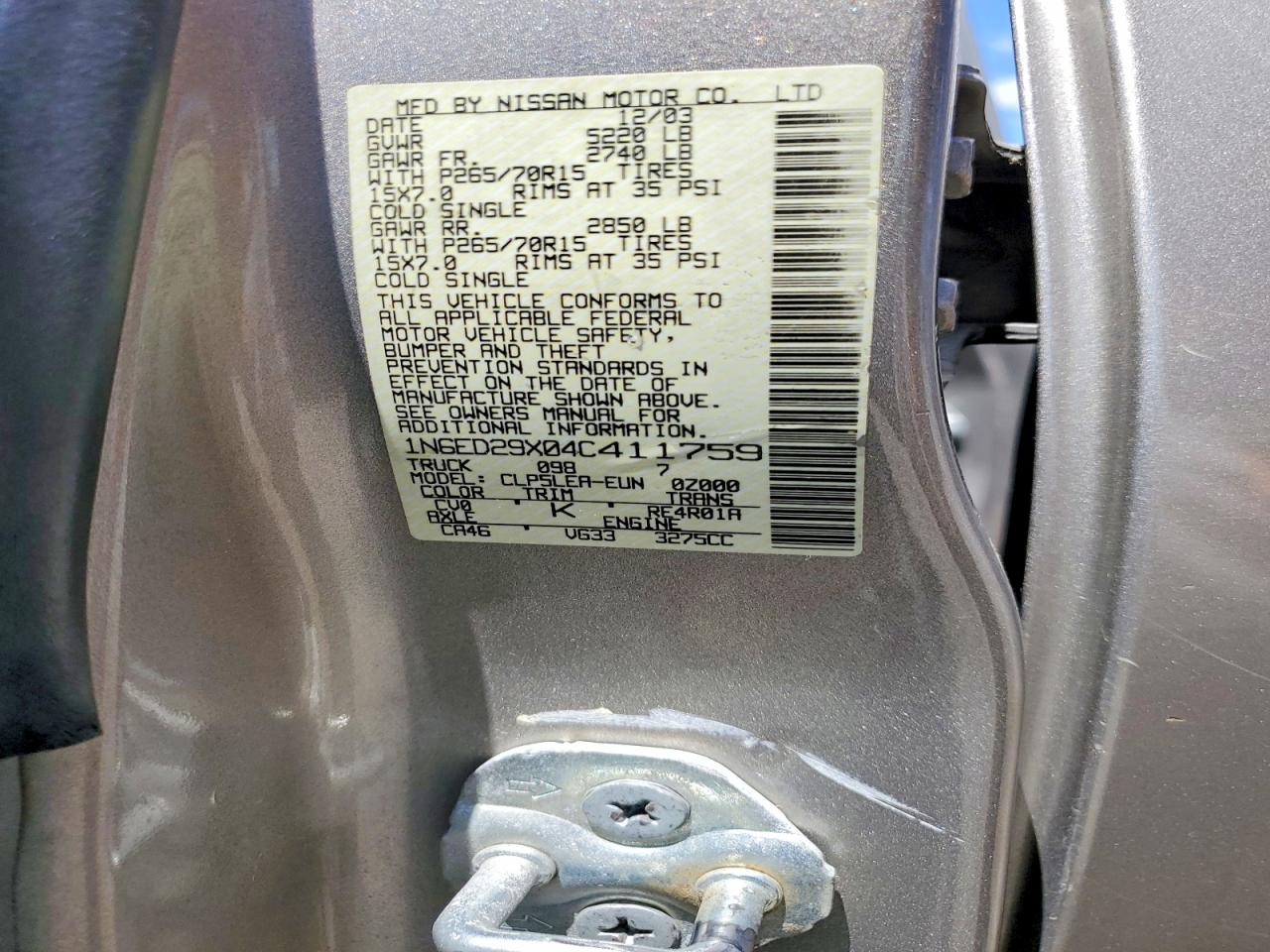 2004 NISSAN FRONTIER