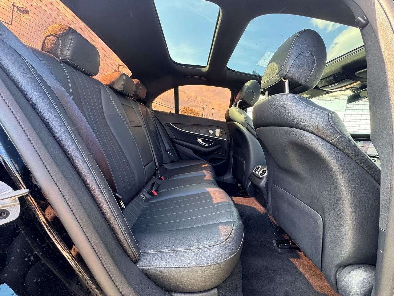 2022 MERCEDES-BENZ E-CLASS
