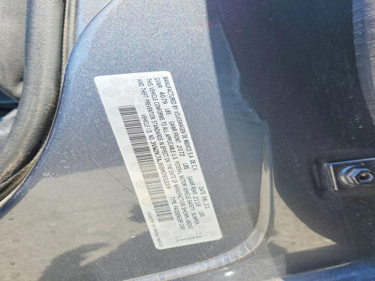2011 VOLKSWAGEN JETTA
