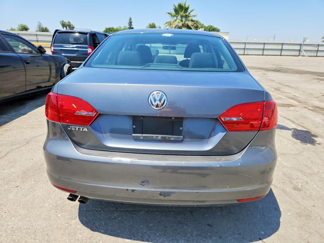 2011 VOLKSWAGEN JETTA