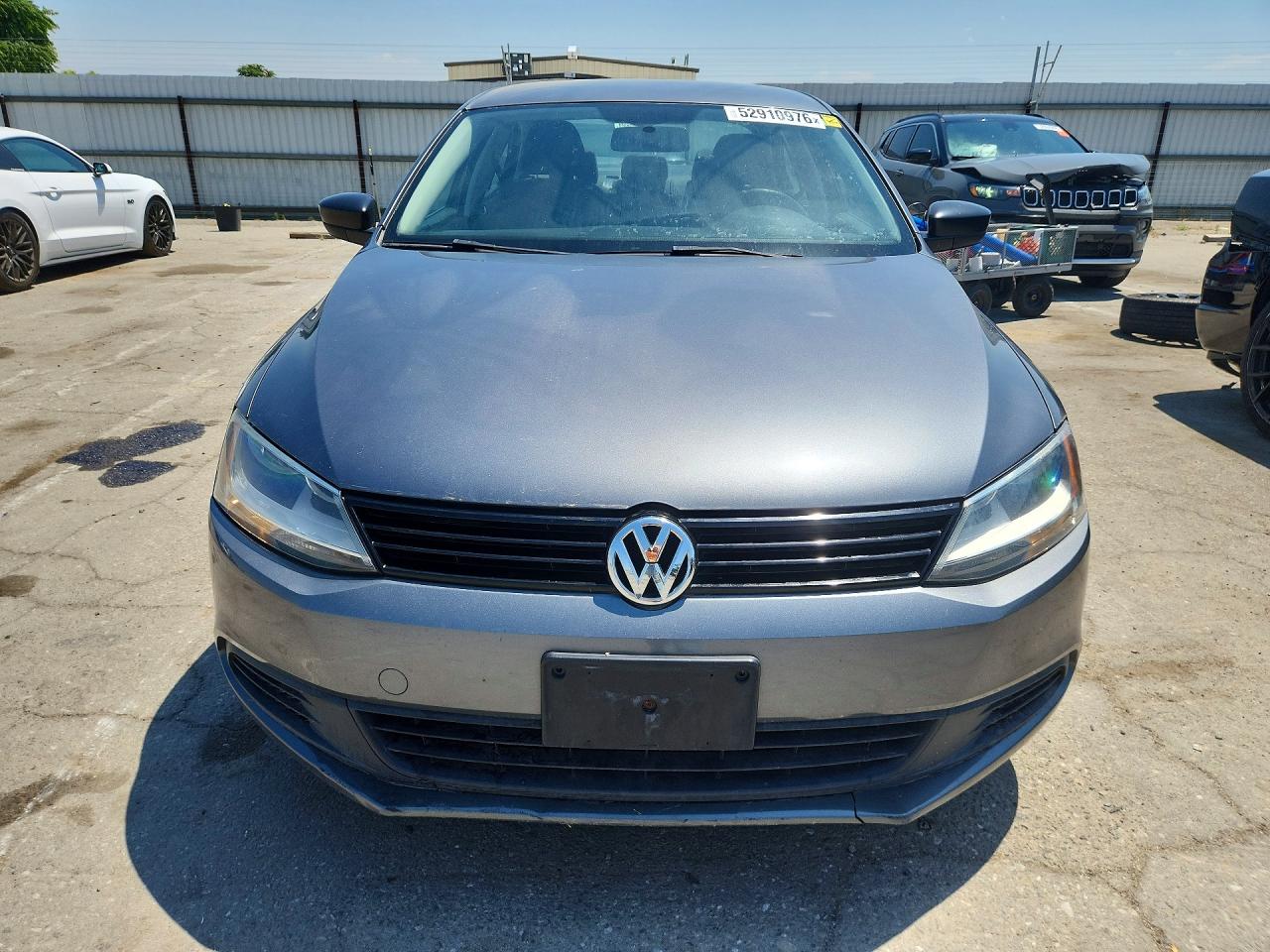 2011 VOLKSWAGEN JETTA