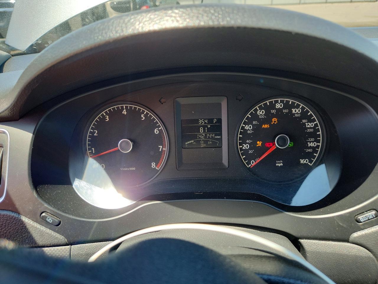2011 VOLKSWAGEN JETTA