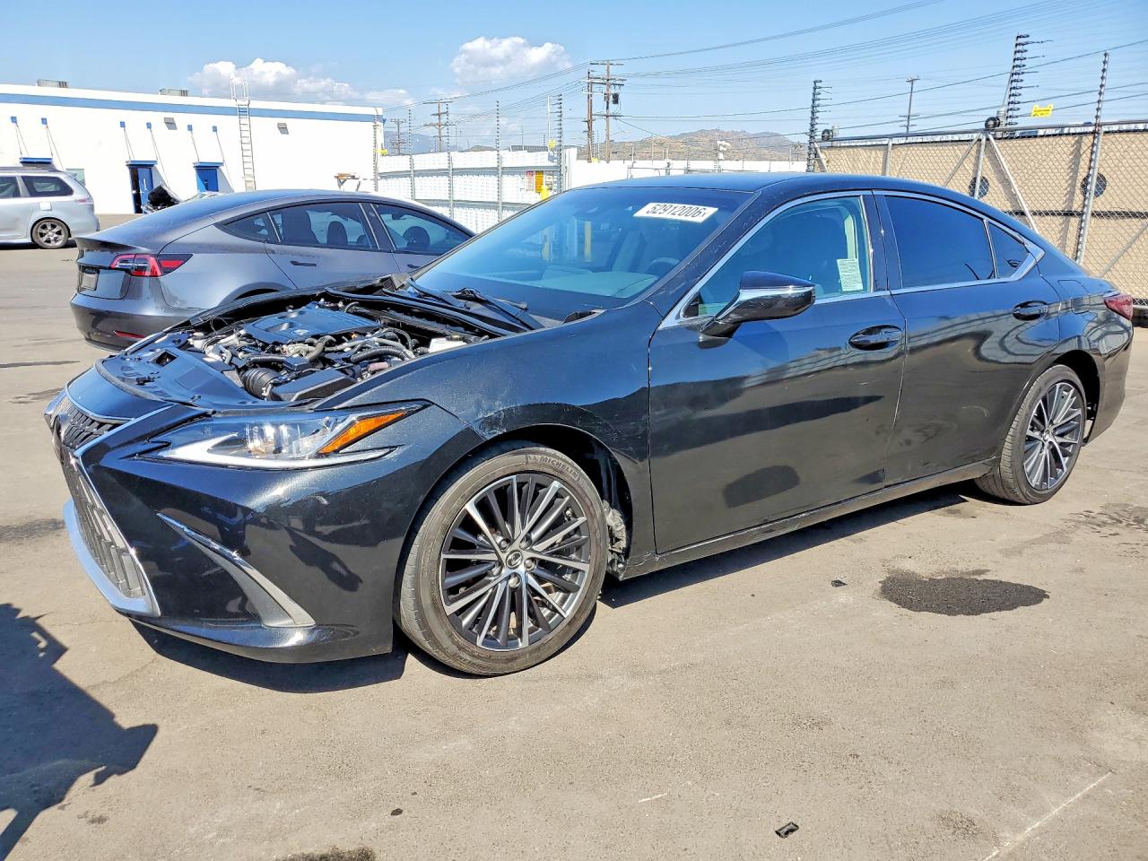 2022 LEXUS ES300