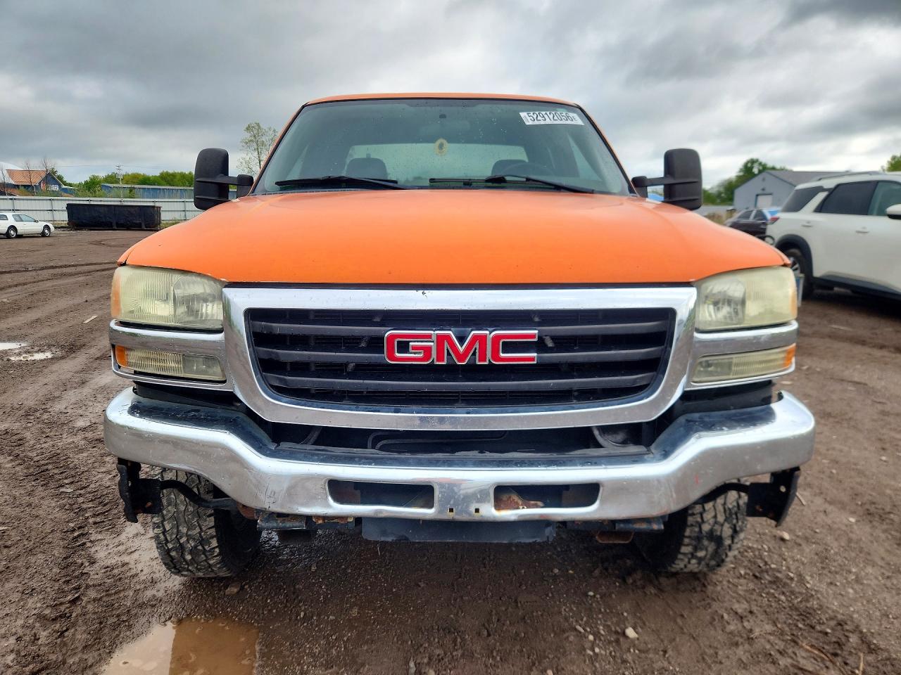 2005 GMC SIERRA