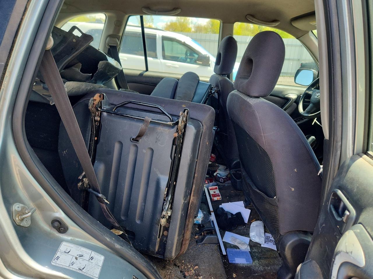 2005 TOYOTA RAV4