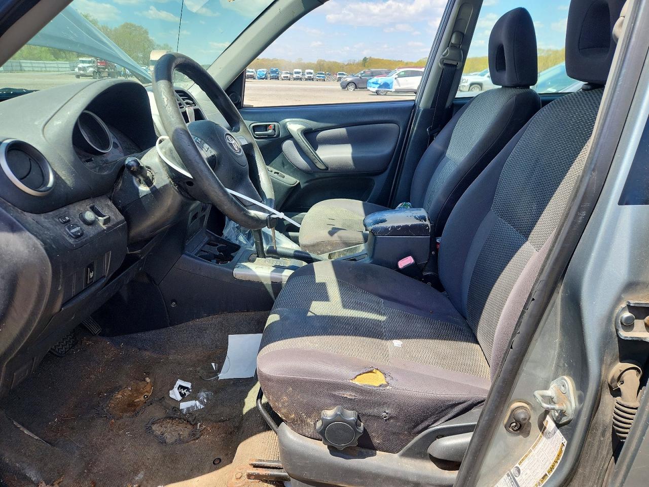 2005 TOYOTA RAV4