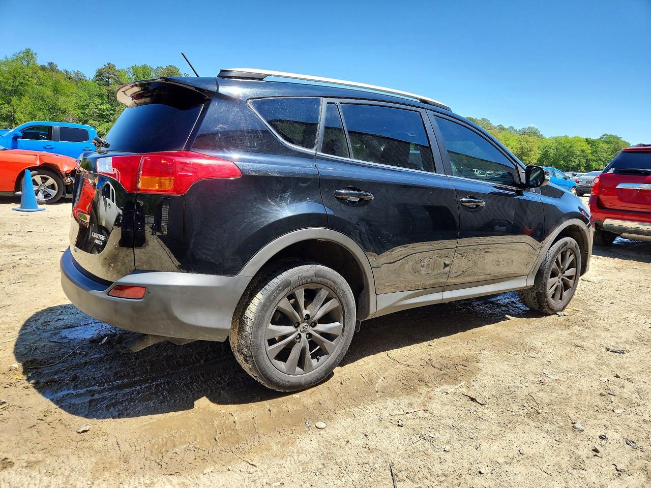 2015 TOYOTA RAV4