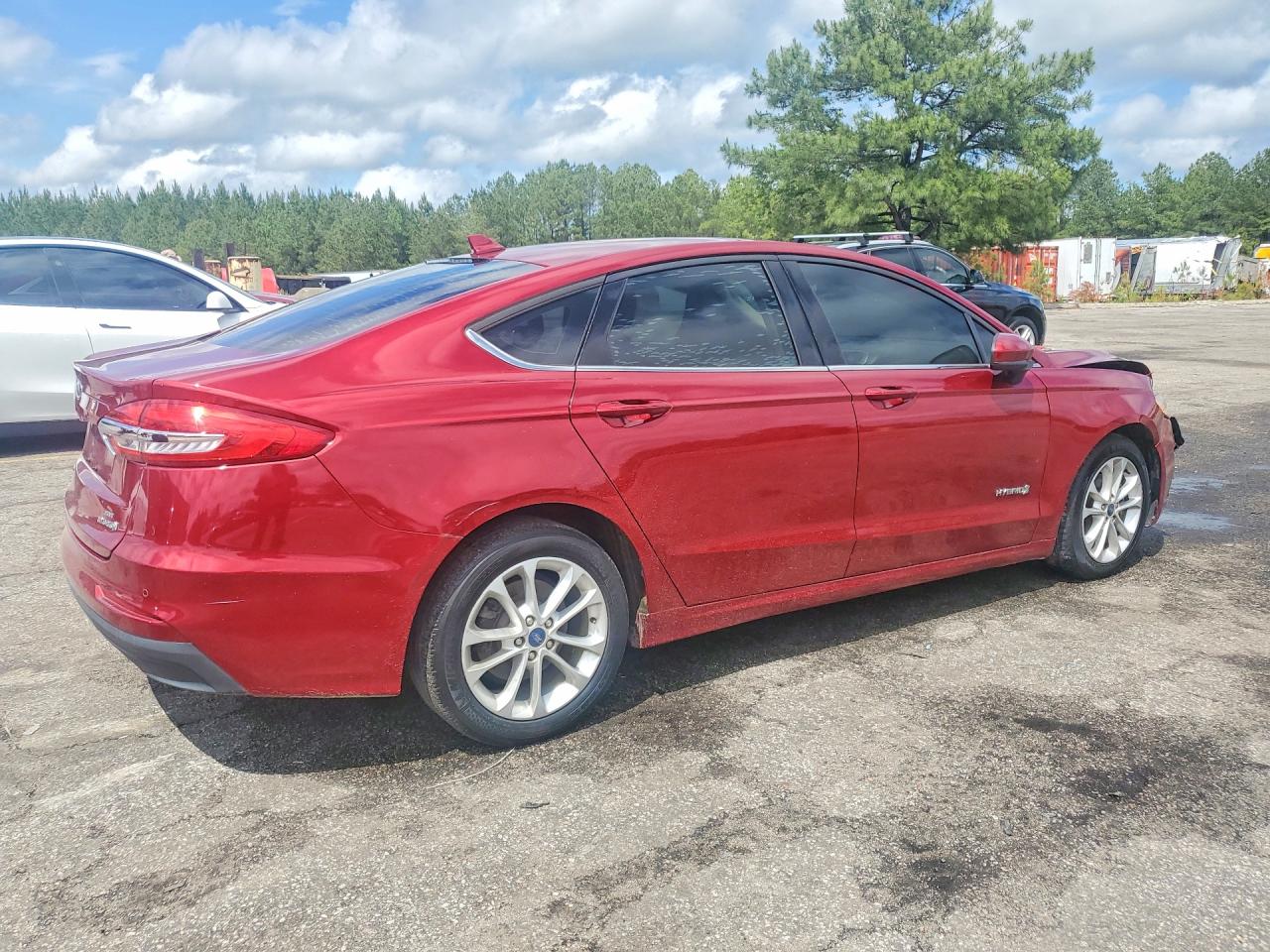 2019 FORD FUSION