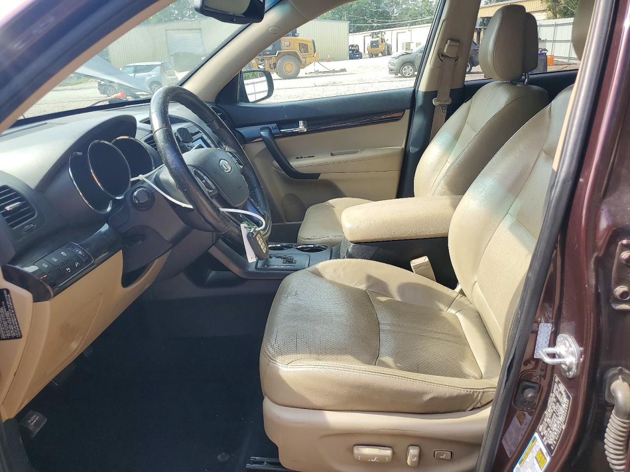 2011 KIA SORENTO
