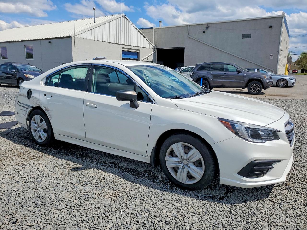2018 SUBARU LEGACY