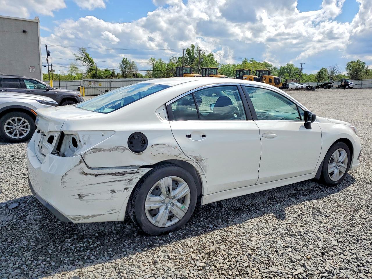 2018 SUBARU LEGACY