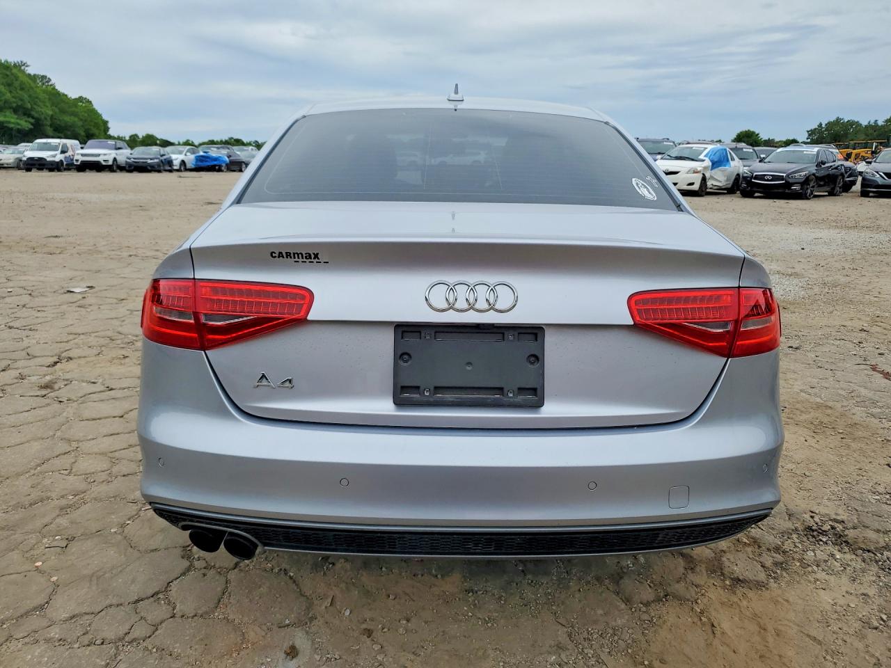 2015 AUDI A4