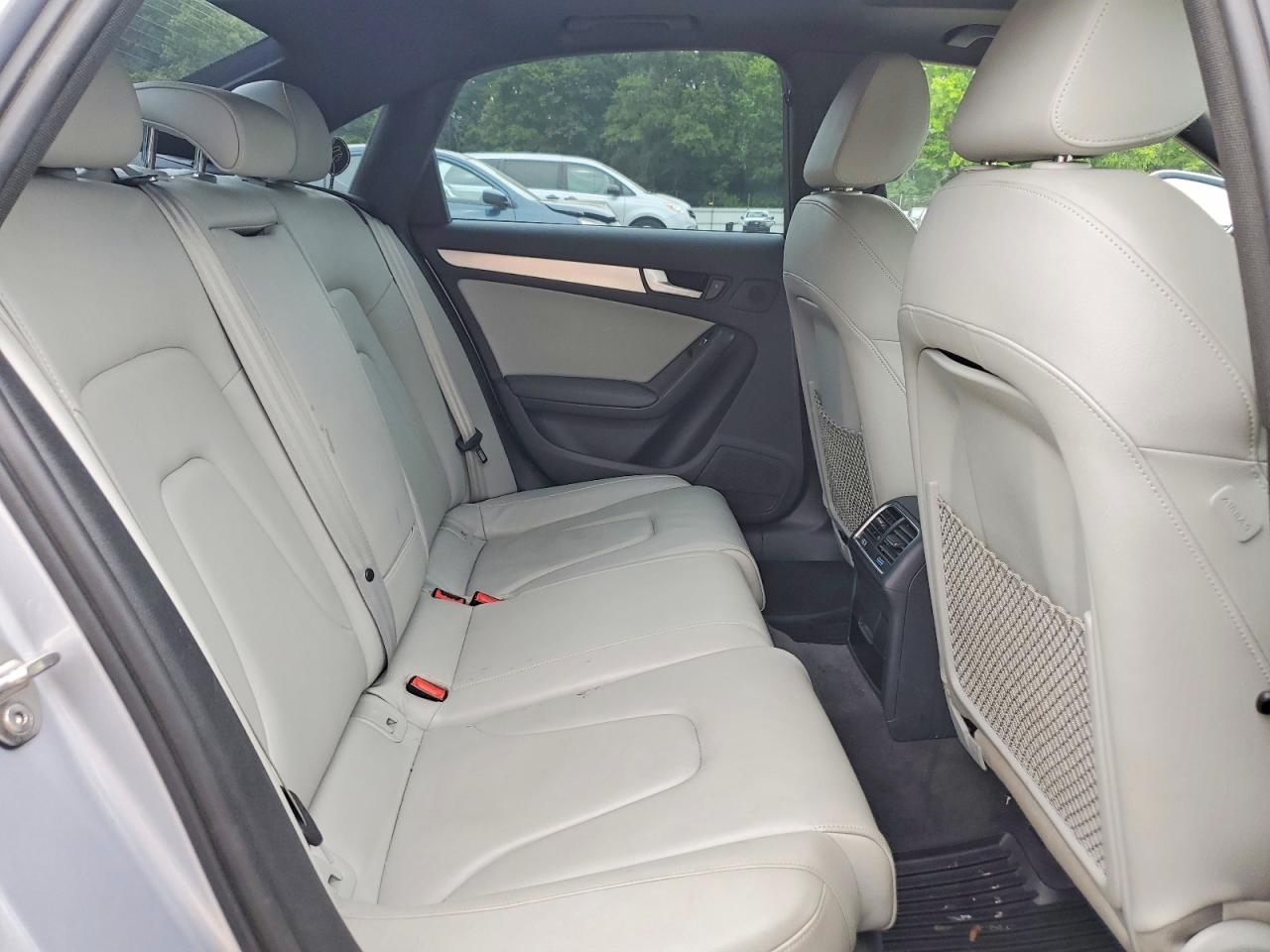2015 AUDI A4