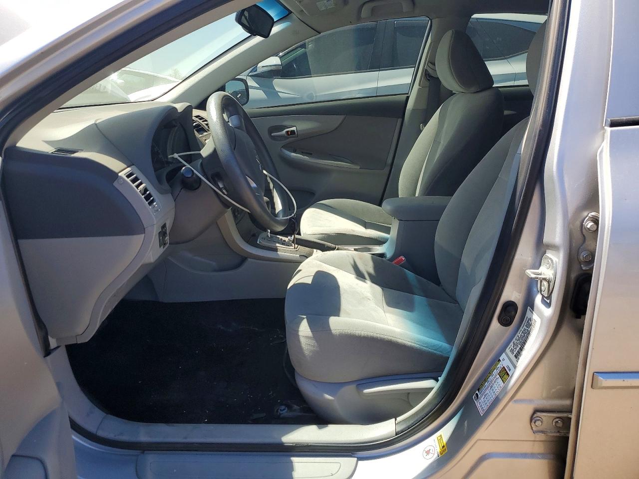 2010 TOYOTA COROLLA