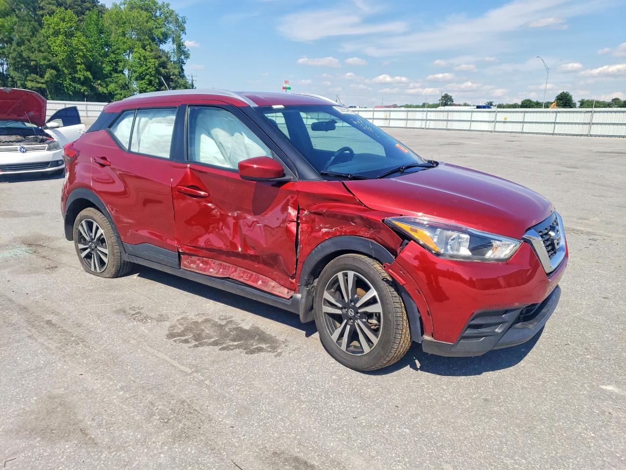 2019 NISSAN KICKS