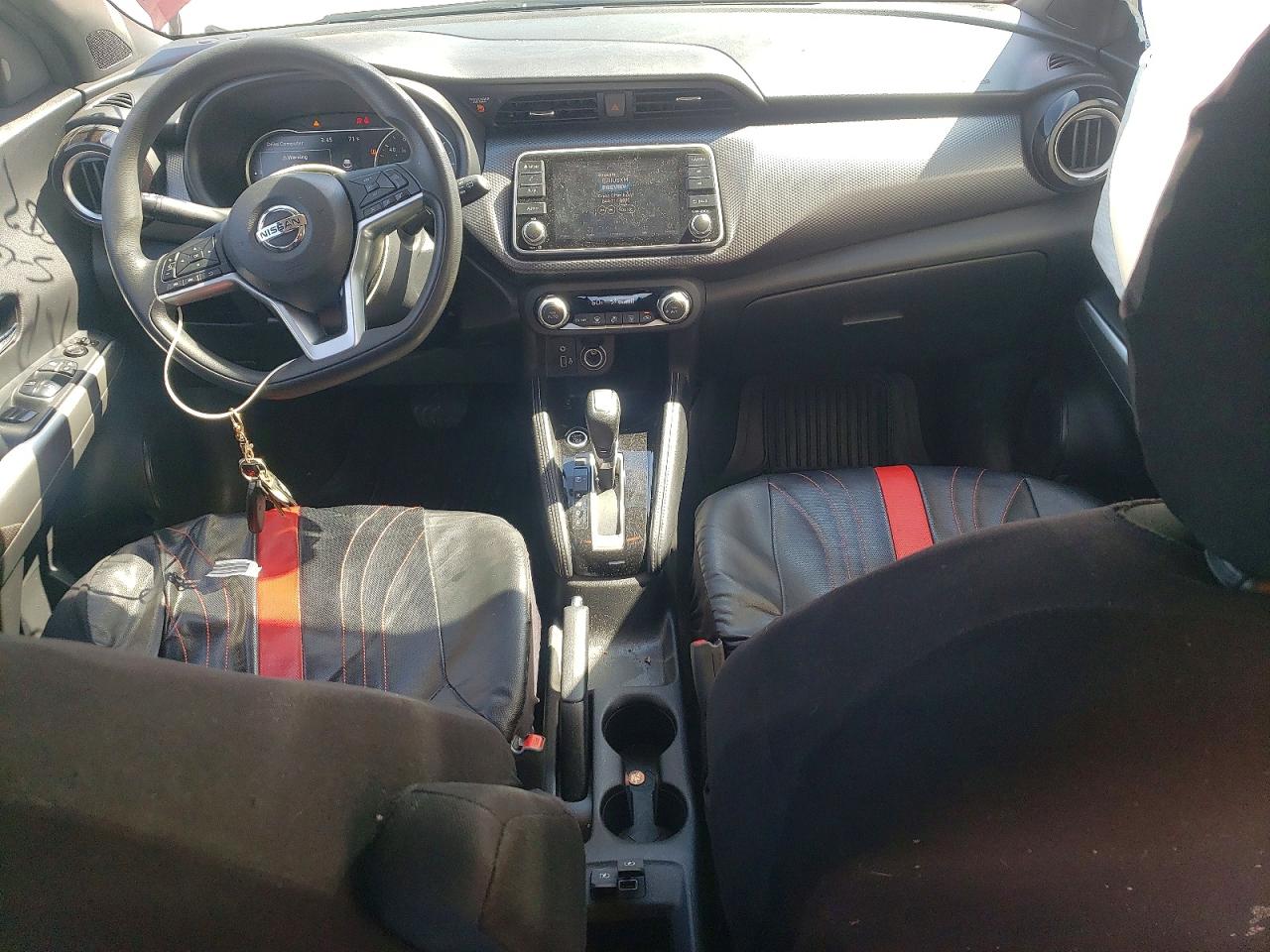 2019 NISSAN KICKS